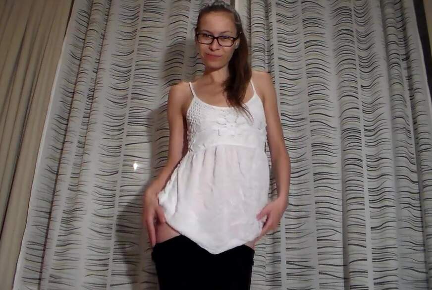 FraeuleinJones: Heißer Natursekt Wunschclip mit B***e