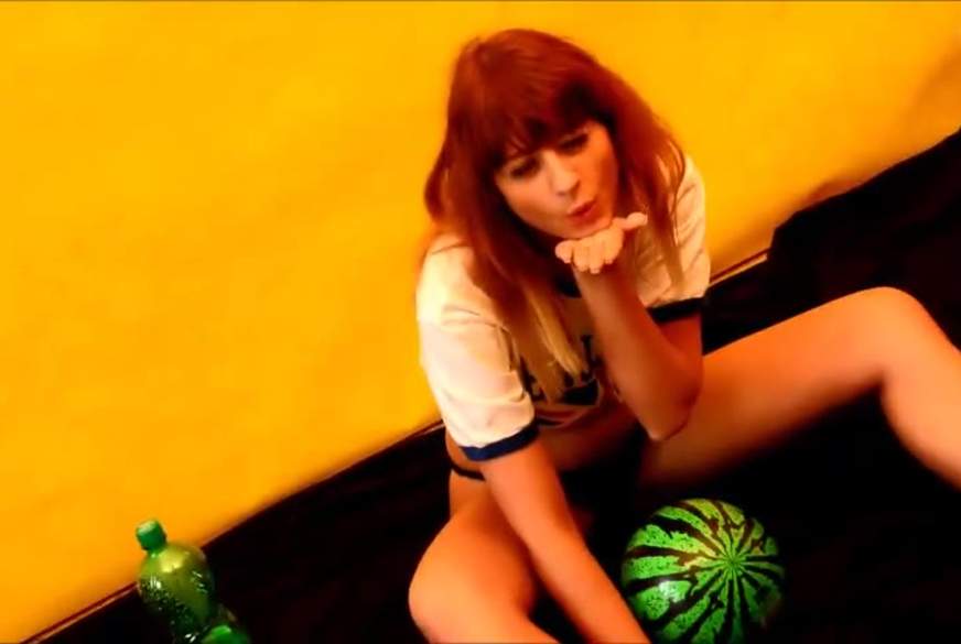 Möchtest du in meine kleine f*****e G****e treffen? von Carmen pic4