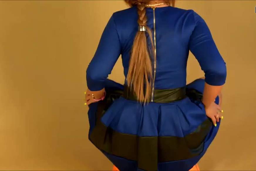 Carmen: blue dress