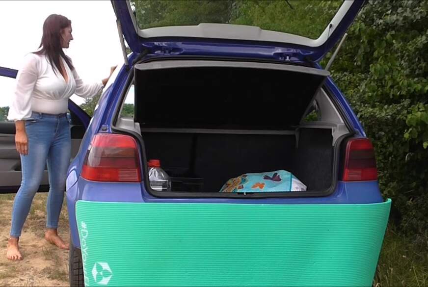 AnnyTasty: Outdoor P**s