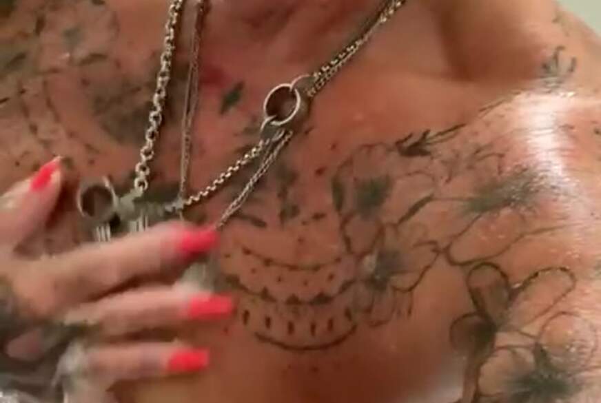 Lutsch-Lieschen: Duschspaß...