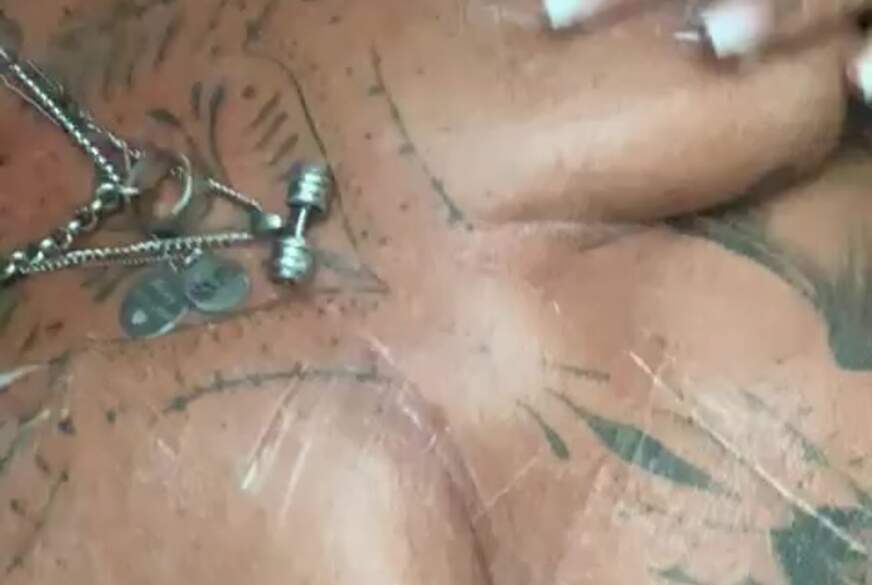 Lutsch-Lieschen: Meine geilesn Titten