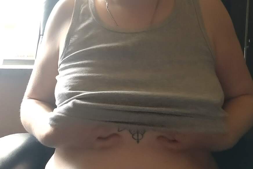 Brüste massieren von SweetPhoenix76