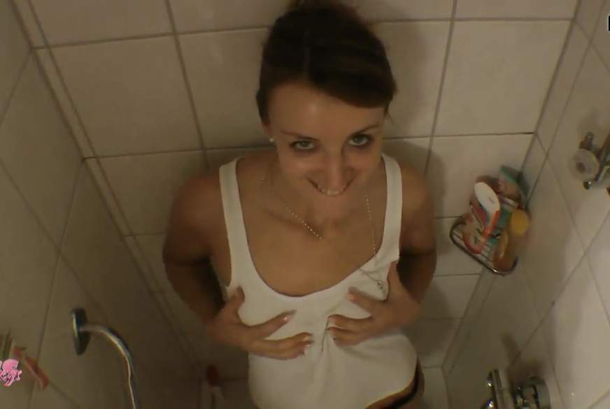 P**s-Dusche I Wet-Shirt von LissLonglegs pic2