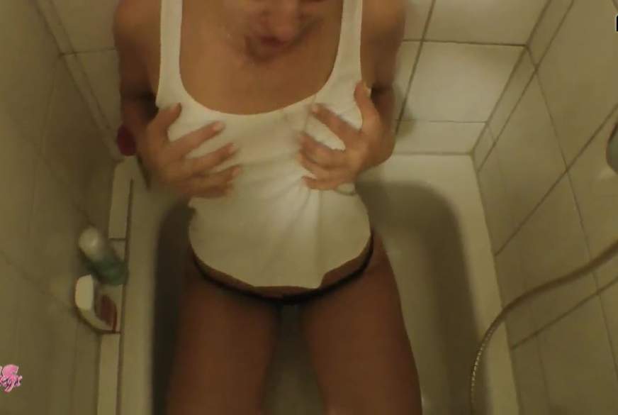 P**s-Dusche I Wet-Shirt von LissLonglegs pic4