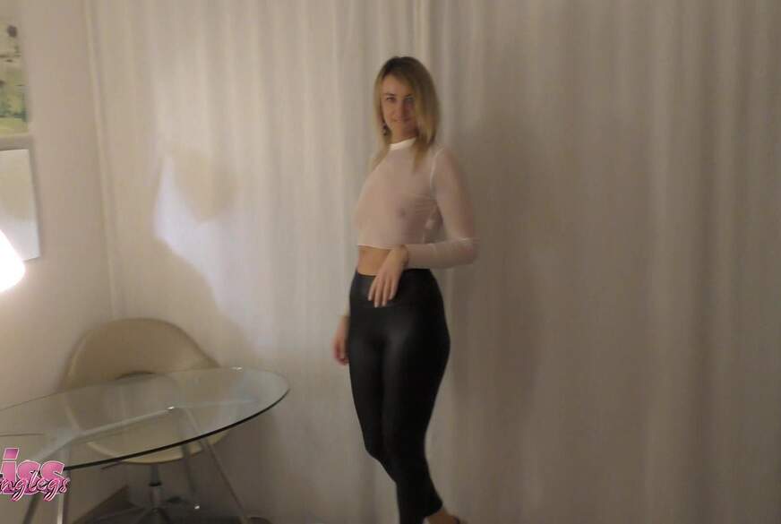 Lackleggings und Highheels  I Ich w****e für Dich! von LissLonglegs