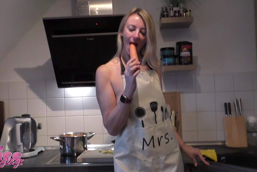 LissLonglegs: Das versaute Kochstudio II - Karottenf**k