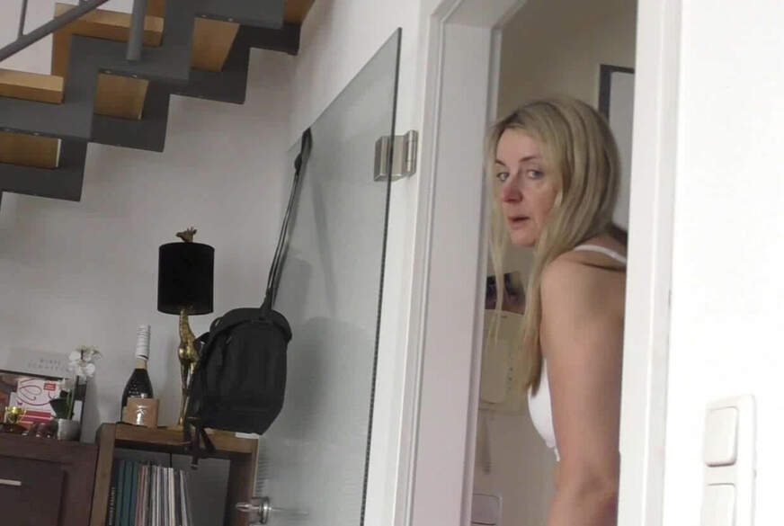 .Gymgirl F****l ins Gesicht g*******t von LissLonglegs