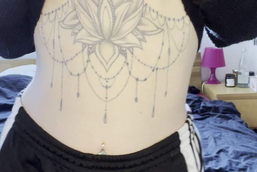 Heiße Solo Session ! Ich gebe mir selbst alles.. bis zum Höhepunkt! von LeonieSommer