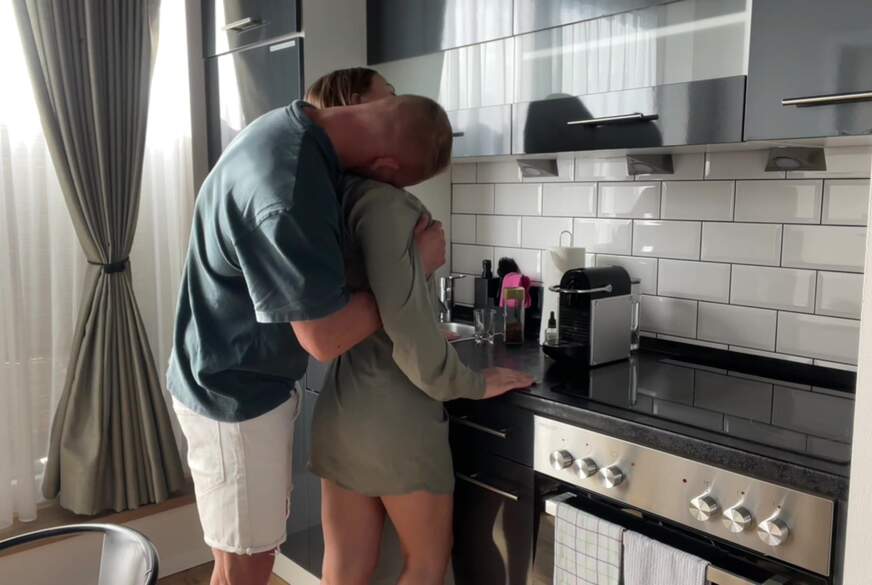 H******e F**kb********g! SO H**t WURDE SIE NOCH NIE G*****t! von ChrisLiam