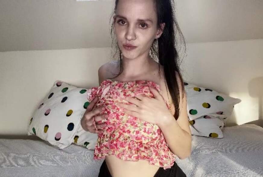 SweetShadow: Willkommen beim Tittenverwöhnprogramm