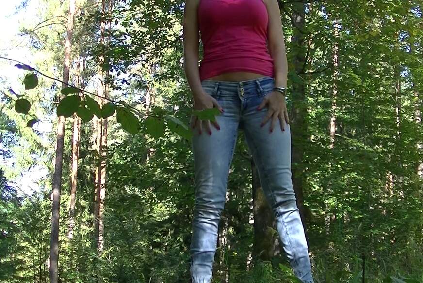 DauergeileEmily: Outdoor-Jeans P**s