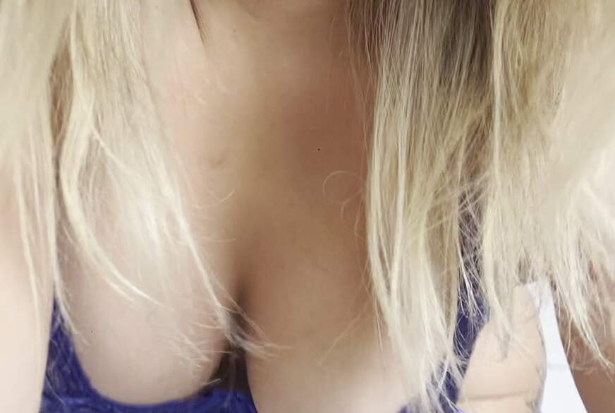 Steht mir blau? von Avadeluxx