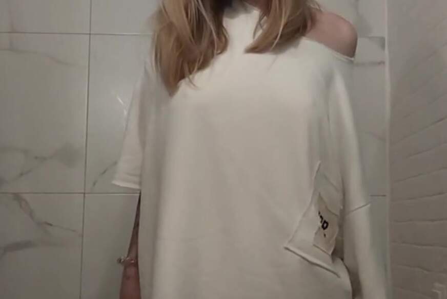 RamonaXXX: nackten körper