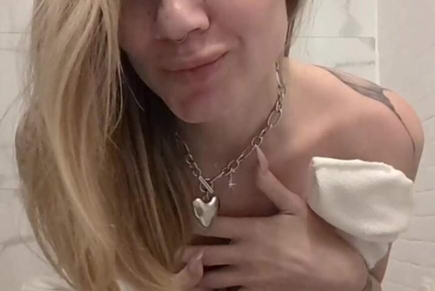 RamonaXXX: nackten körper