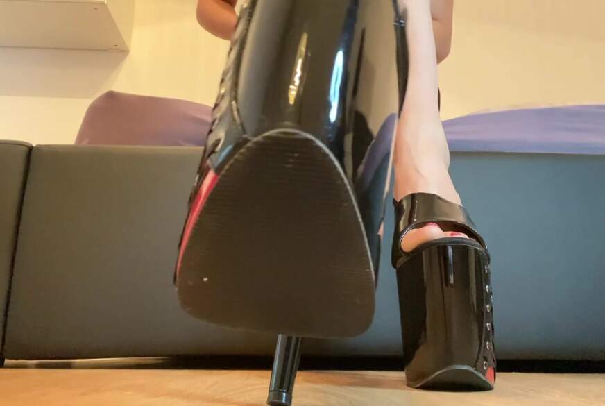 Riesin Lady Blackdiamoond in High Heels von Blackdiamoond