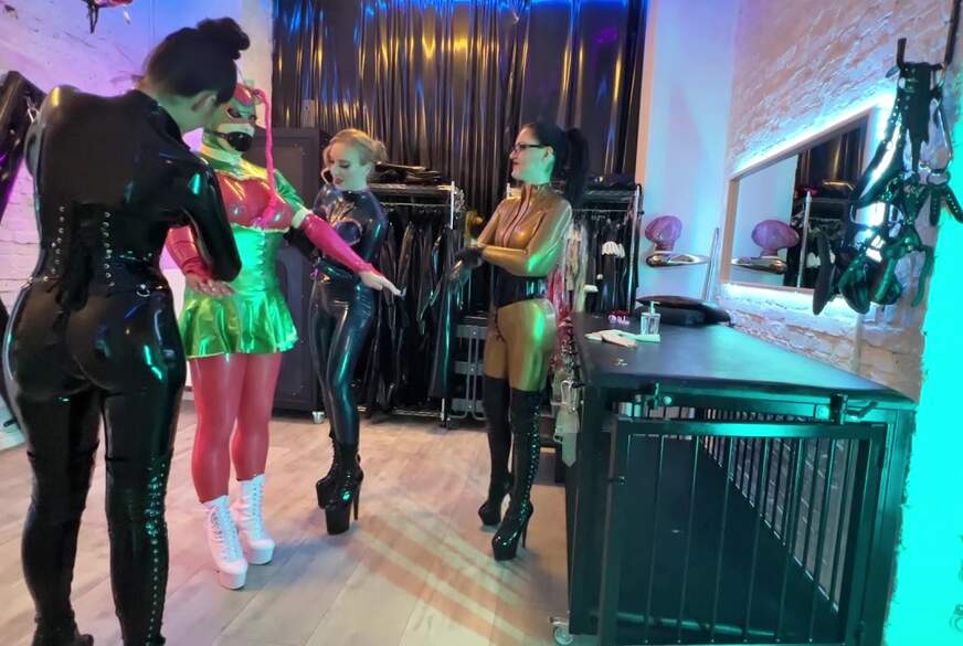 Latex-s***y als fixiertes K*****l von Blackdiamoond