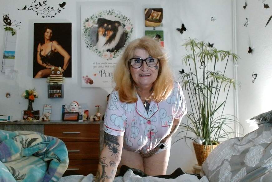 Reife-B***h55: K*****r- Reinigung