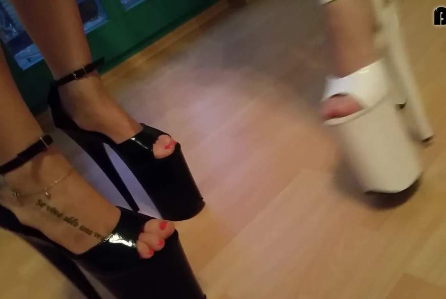 Goettin-jessy: Extreme Heels :)