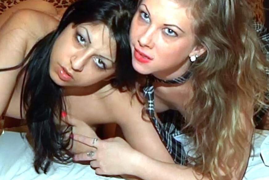 Horny-Bella: Best of Gummifreie Zone: 9 x AO-3er mit Vivien