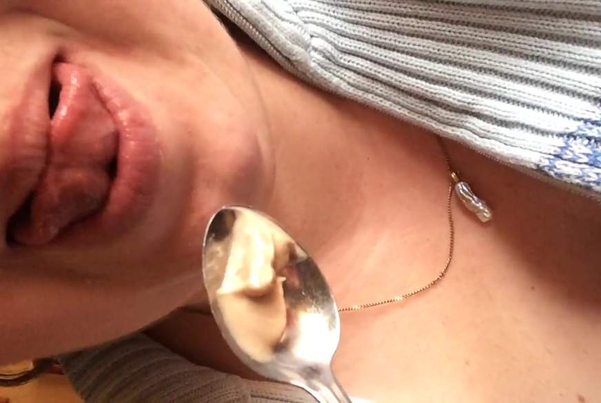 MollyFly: Genuss am Löffel