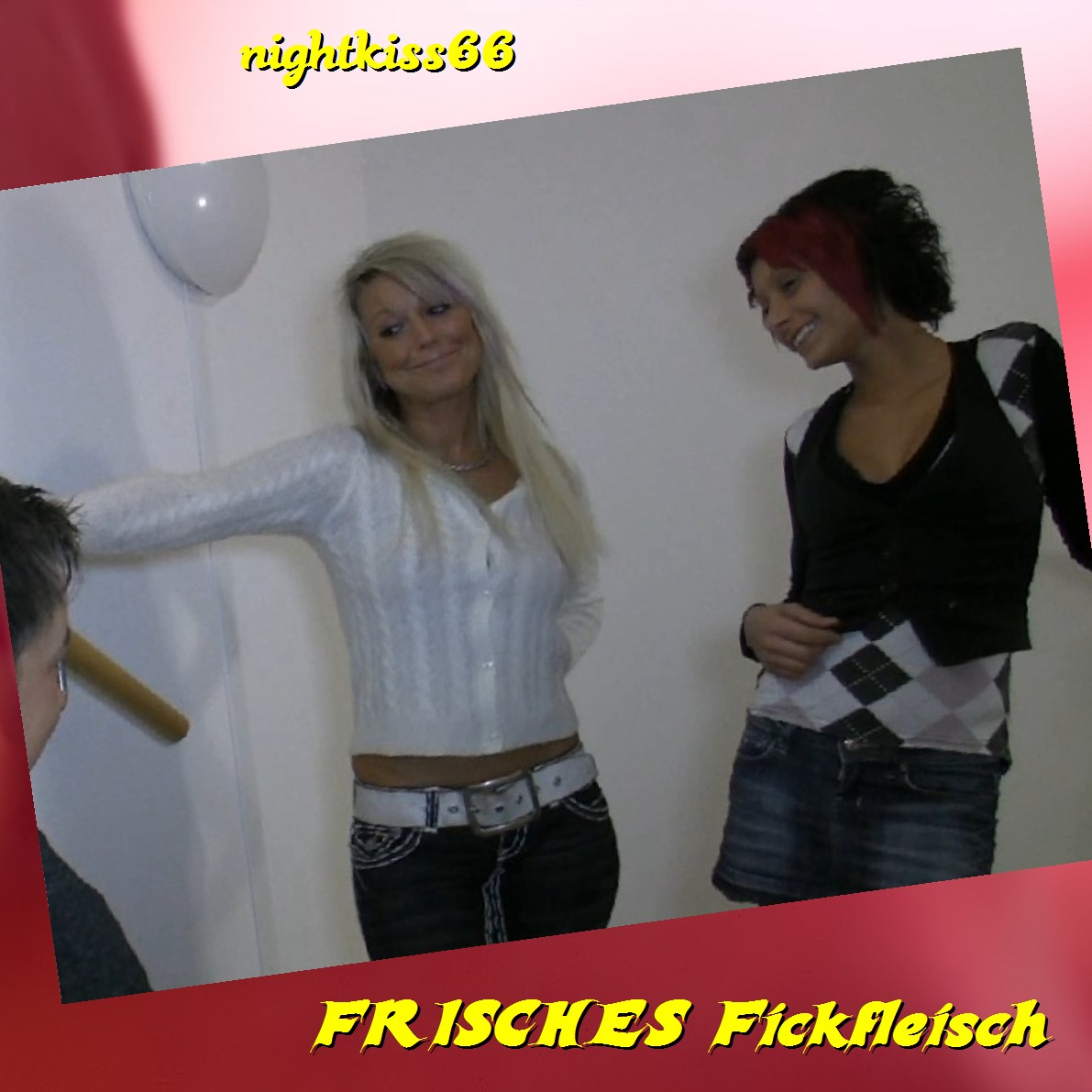 Frisches Fickfleisch-MEGAPRÜGEL Man hatten wir ein Glück!!!! Waren den ganzen Abend schon geil auf nen spritzgeilen Schwanz! :-)...und Du wirst es nicht glauben,wir haben ihn ganz zufällig gefunden :-)!...und dazu hatte er noch einen MEGAPRÜGEL...haben ihn ganz schnell mitgenommen um unsere Geilheit zu befriedigen und uns unseren Orgasmus zu holen...Die Drecksau hat uns gezeigt was knallhartes ficken ist...diesen fetten Schwanz mussten wir einfach zum spritzen bringen!!! Du möchtes bestimmt wissen wie!!!??? Dann schau mal zu! :-)