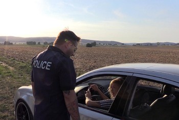 Polizeikontrolle! Und ich bin natürlich fällig!