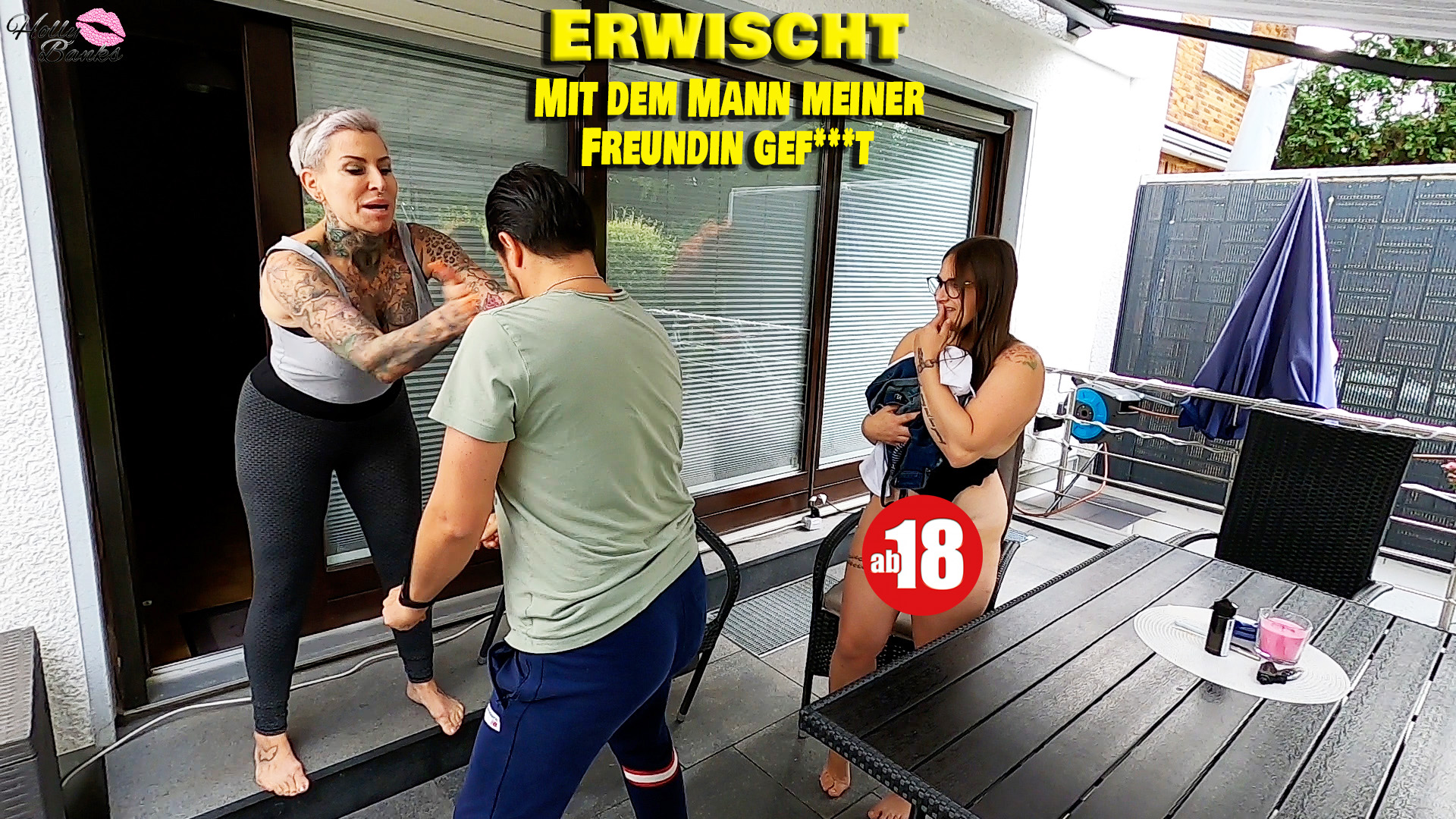 Ich war bei einer Freundin und wir wollten noch lecker essen gehen. Als sie ging, um noch schnell zu duschen, kamen ihr Mann und ich auf die Idee, die Zeit doch sinnvoll zu nutzen und einfach mal geil zu ficken. Gesagt, getan und ich hatte seinen Schwanz im Maul. Als er mir seinen Prügel dann blank in mein nasses Fötzchen rammte, wusste ich, warum sie immer so von ihm geschwärmt hatte. Leider kam es, wie es kommen musste… Gerade als er in mir abspritzte, kam sie wieder und hat uns erwischt. Ihm hat sie direkt eine schallende Ohrfeige verpasst und ich brauche jetzt wohl eine neue Freundin. Da hätte sie aber auch wirklich entspannter reagieren können. Oder wie hättest du an ihrer Stelle gehandelt?