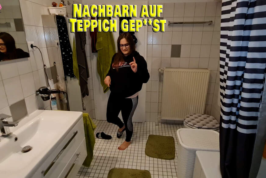 Nachbarn auf Teppich g*****t von Holly-Banks