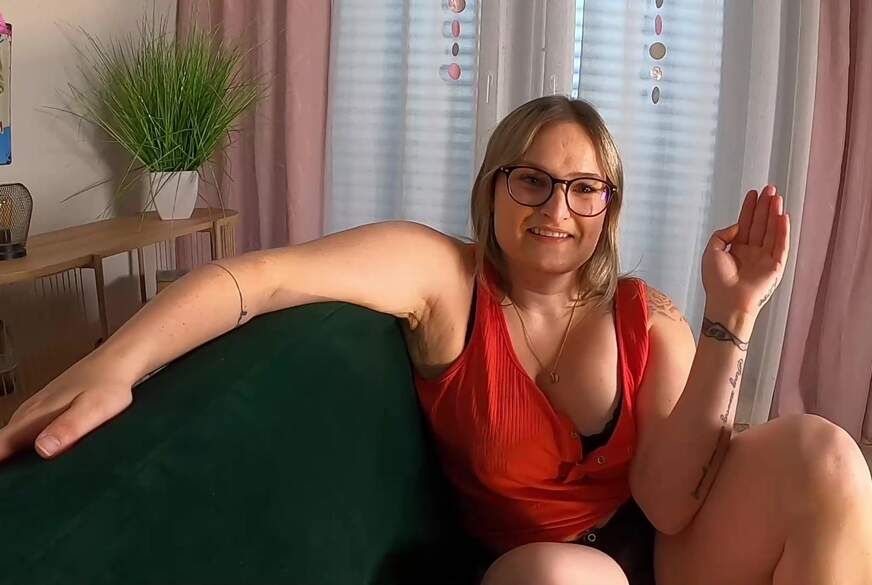 Holly-Banks: Schere, Stein, P**ier. Es geht um Alles Oder nichts