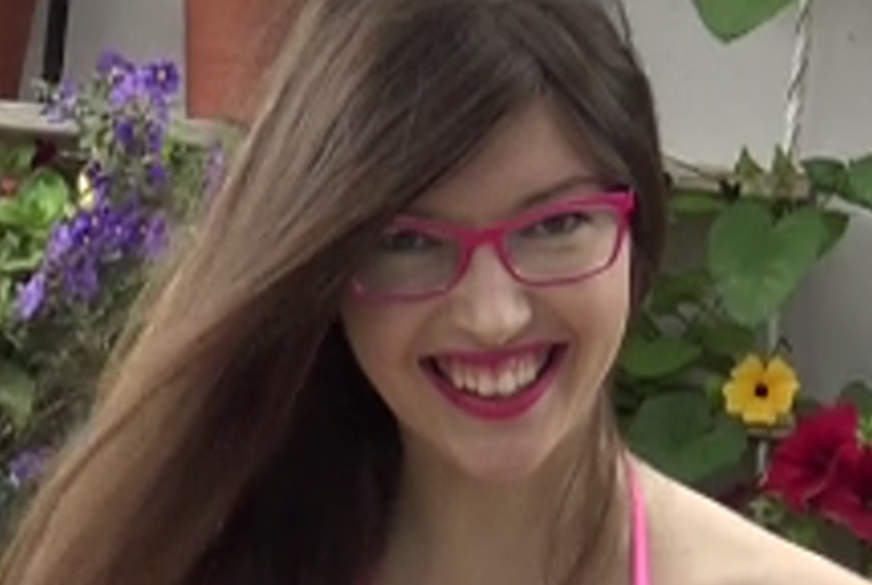 Sorry kurze Unterbrechung von Crazy-Sophia