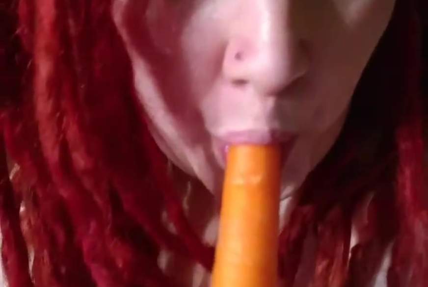 Dreadluder: A**l Karotten f**k