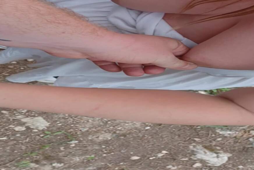 Curvy_emma: hat der mir outdoor in die harre g*****t