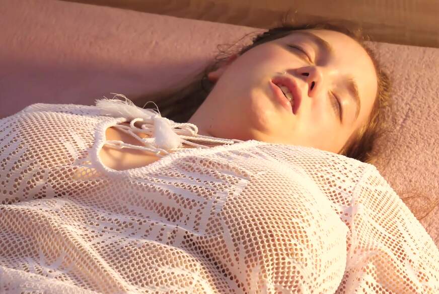 KimberlyCaprice: Ich lass mich schön b*****n von 2 Männern