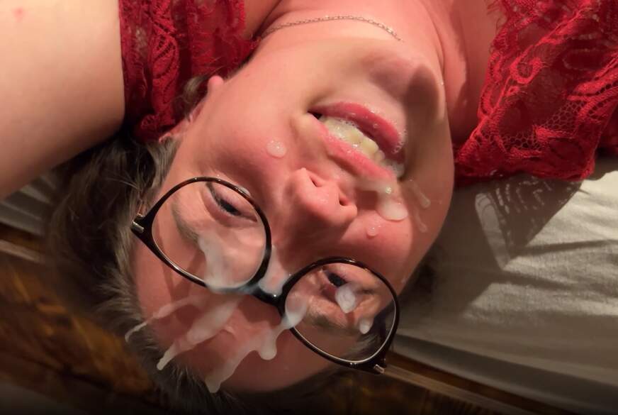 KimberlyCaprice: Ein B**wjob mit einer extremen G**************g