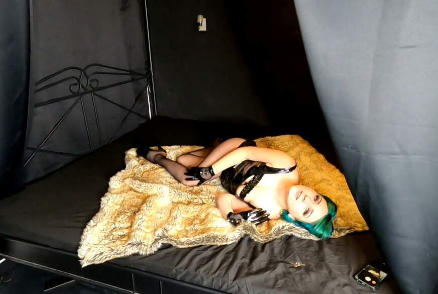 Böses erwachen von beauty-of-pain