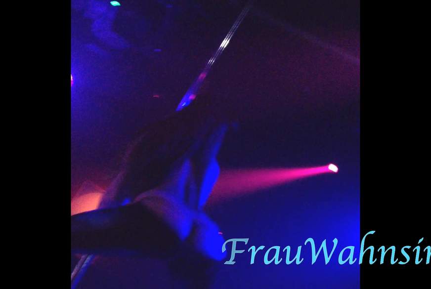 Frau Wahnsinn in wetlook catsuite with leather mask topless fetish X Pole striptease von FrauWahnsinn