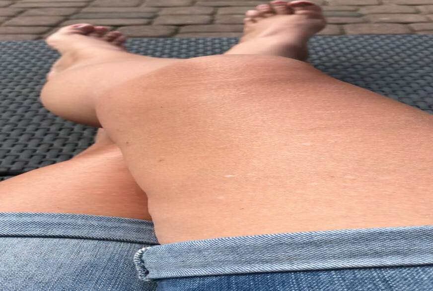 Lady-Melinda: Beine und Füsse