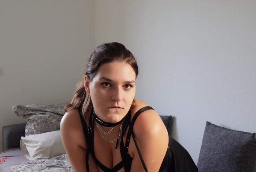 Gagball und Ausp*******n bei devote Lena Lust von LenaLust pic1