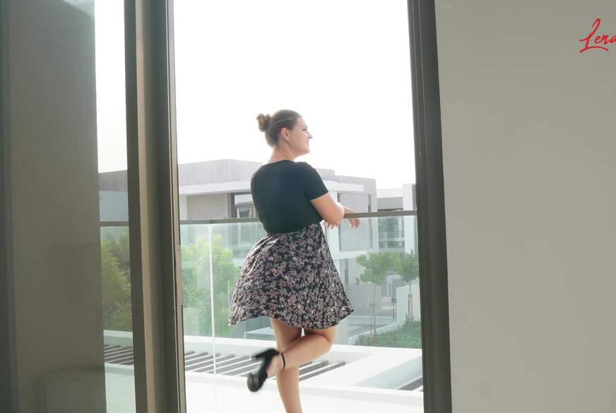 LenaLust: Selbstbefriedigung im Gästezimmer! Dildoplay und Dirtytalk