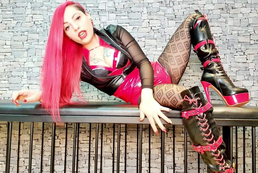 LadyRockabella: Dein Leben in meinem Käfig !