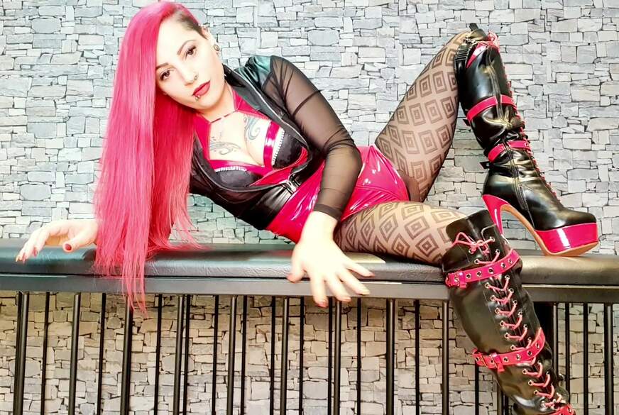 LadyRockabella: Dein Leben in meinem Käfig !