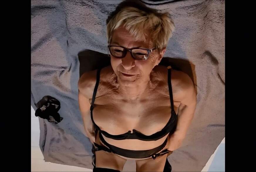 MilfSonja: Schau mir ins Gesicht HOLGER!!!!!