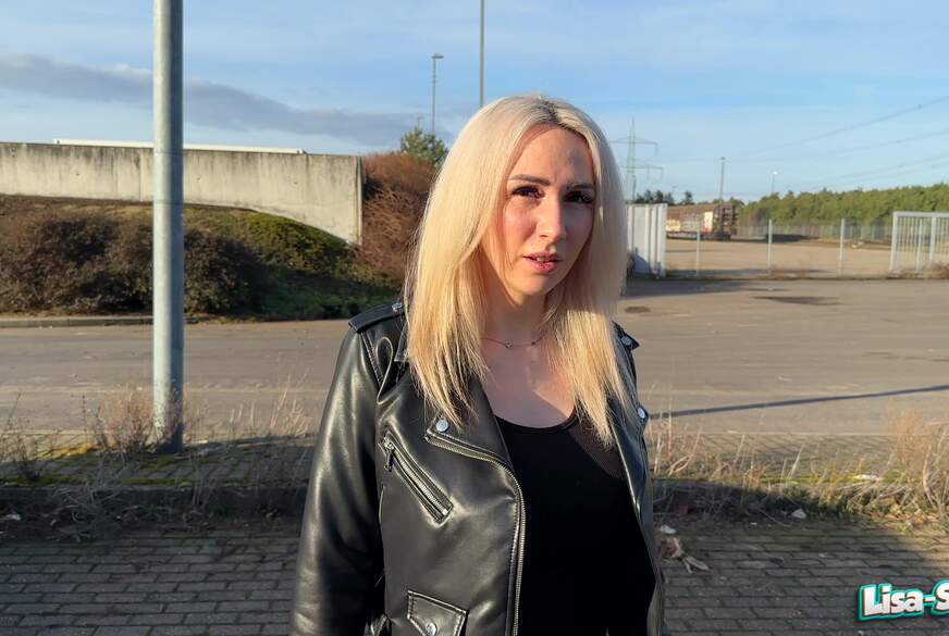 Lisa-Sophie: Vom eigenen Chef blank g*****t vor der Weihnachtsfe**r!