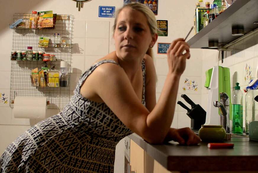 Caseyc*m: Beim rauchen geil g*****t!