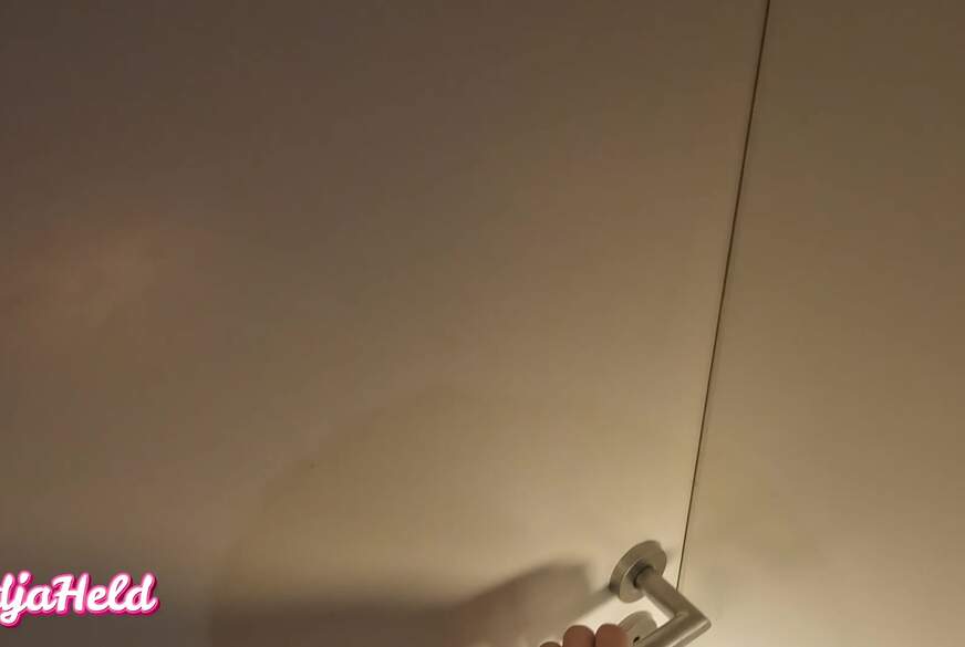 NadjaHeld: C******e ! Beim Ausruhen G*****t