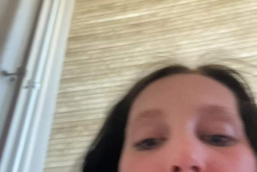 Bunnygirl99: Die ersten milchtropfen