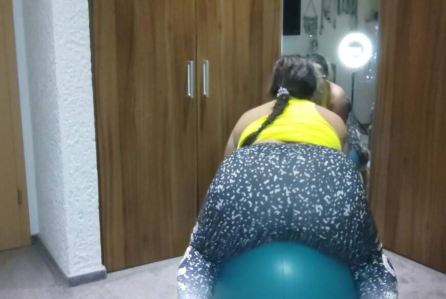 LadyMercedes: Sport mit dem riesen Ball