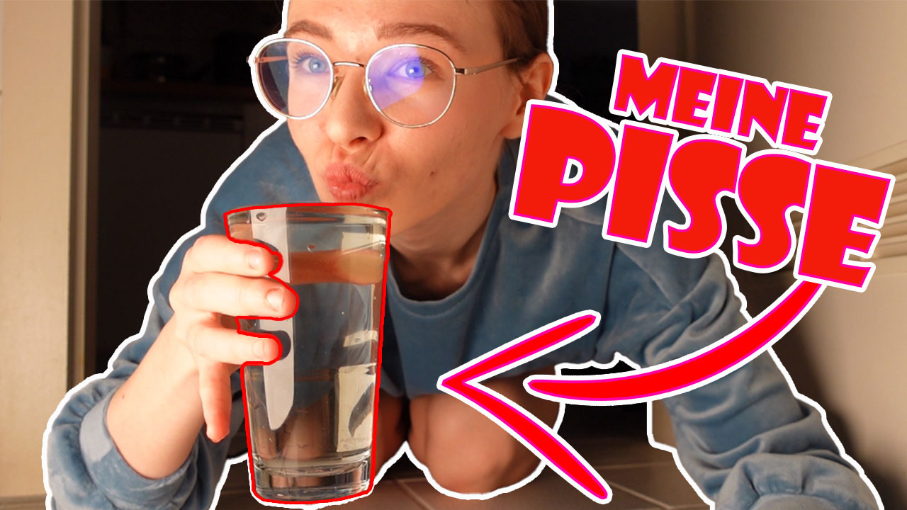 Best of Pissen September 2024!! Ich mache es überall!! Ich habe den Monat über für dich gepisst, mal ins Glas, mal in den Büschen! Ich liebe es einfach diese Videos für dich zu machen, weil ich weiß wie sehr es dir gefällt, wenn die Pisse von meinen großen Lippen tropft!

#natursekt #pissen #teen #skinny #skinnyteen #biglabia #schamlippen #cute #outdoor