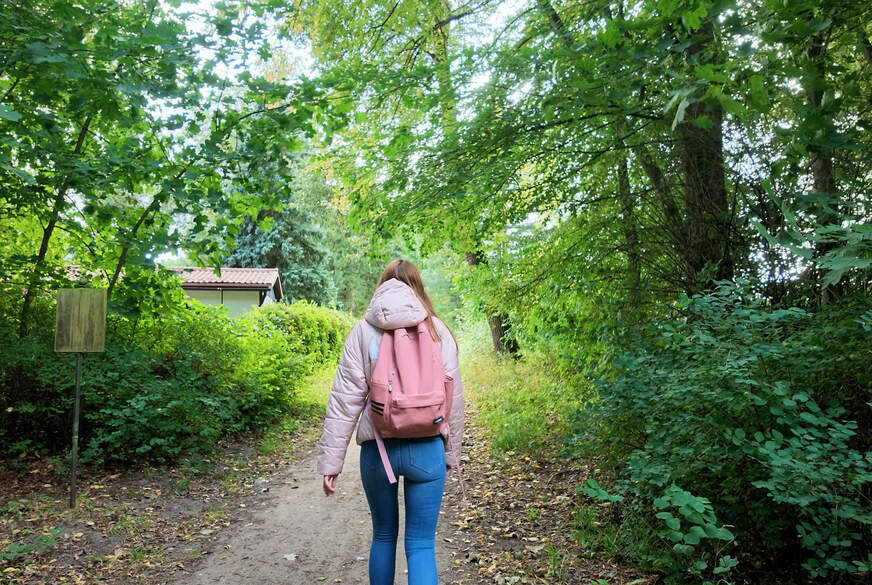 Emmi-Hill: Wir gehen jetzt ein bisschen Spazieren!